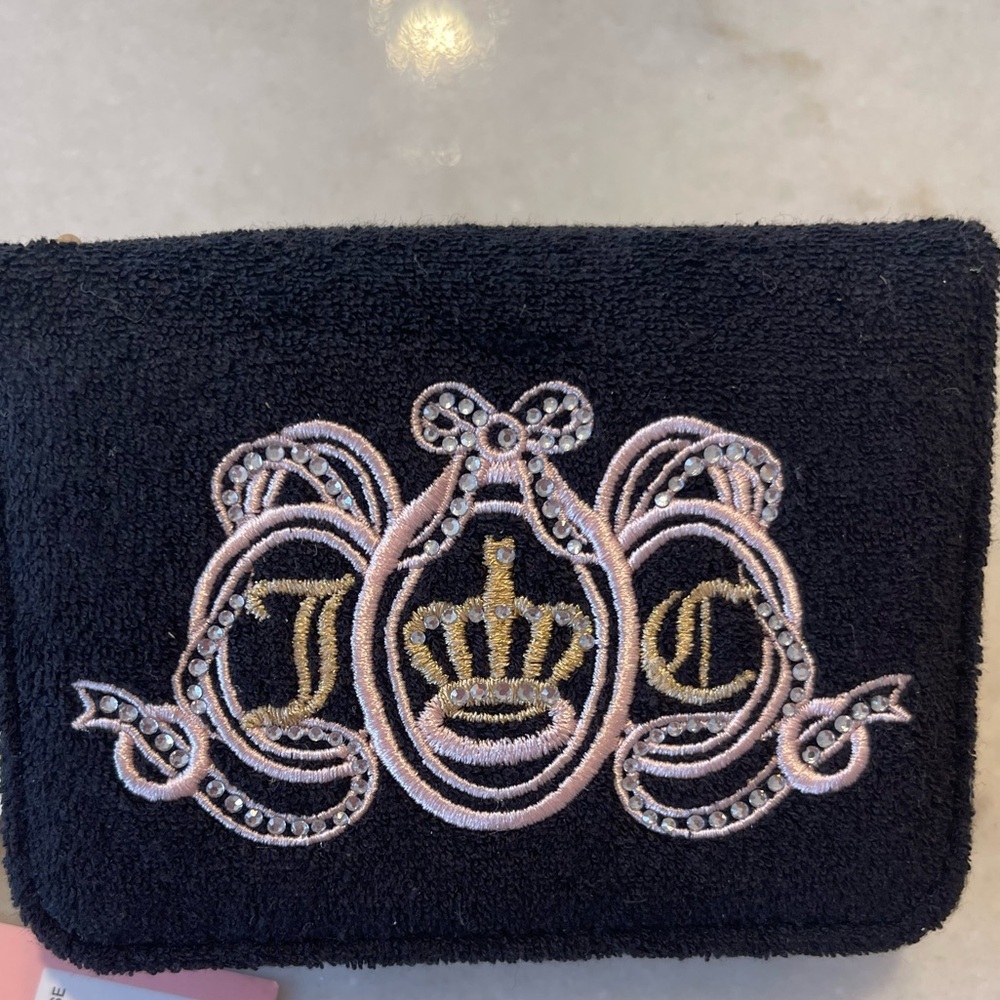 JUICY COUTURE black with Logo Wallet. NWT